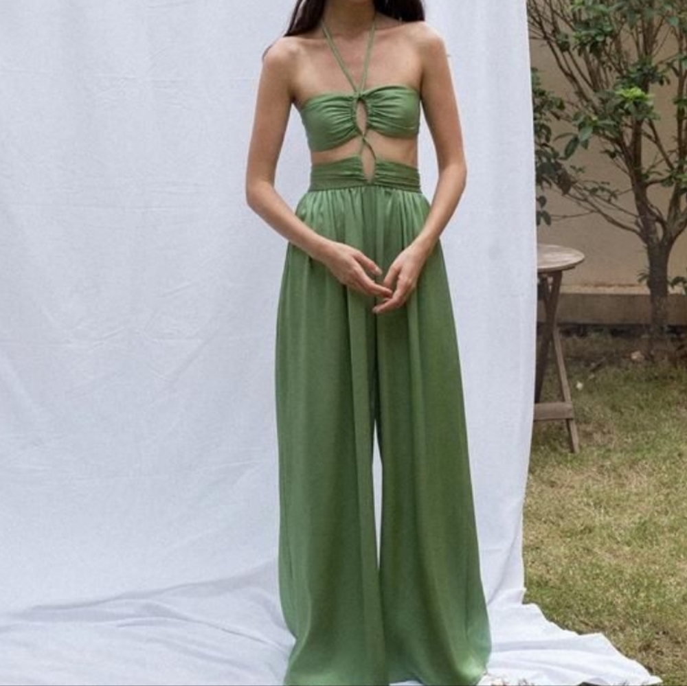NWT WOMEN'S MICAS SAGE GREEN CUTOUT ROMPER JUMPSUIT SZ S $149